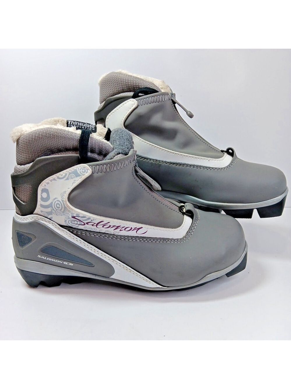 Size 5 Salomon Siam 7 Pilot Women's Ski Snowboard Boots Thinsulate Clean